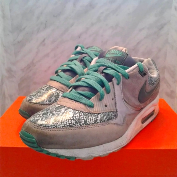 Nike Air Max Light Premium snake-skin men's sz 10 green gray sneakers 316962 031 - Picture 1 of 8